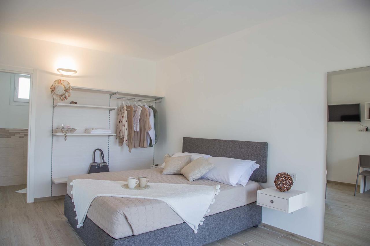 Couette-café La Rosa 3*